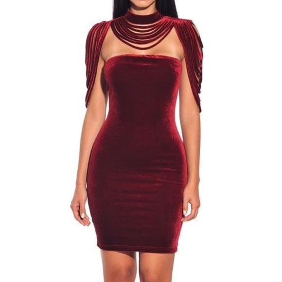 Miss Circle Burgundy Maroon Velvet Strapless Bodycon Victoria Mini Dress - Picture 11 of 13